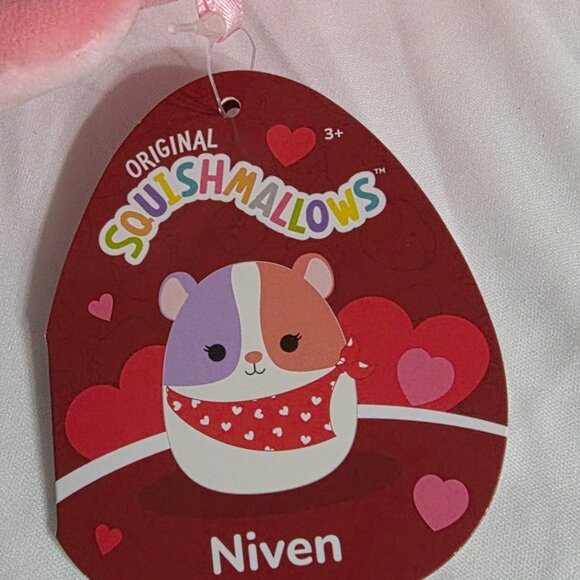 Niven the Hamster Valentines Edition Squishmallow - Picture 2 of 4